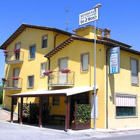 Albergo Le 2 Rose ซาน เซเวริโน มาร์เค ภายนอก รูปภาพ